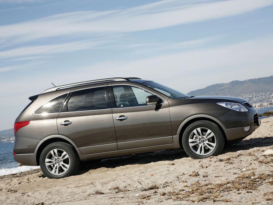  Hyundai ix55 2008 года  (фото 16 из 18)